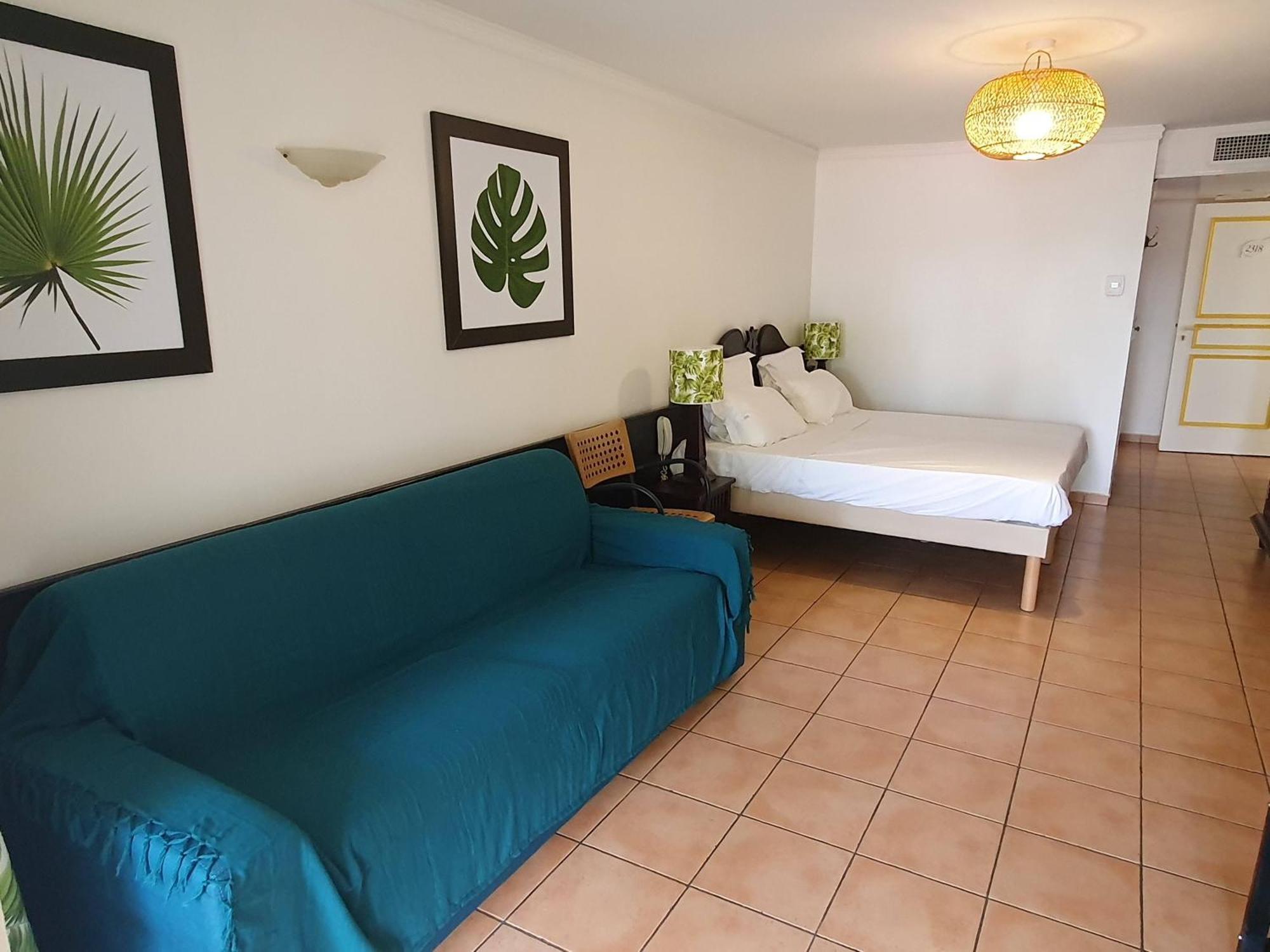 Studios Angoreva Vue Mer - Cote Plage Ou Jardin - Village Vacances - Sainte-Anne Guadeloupe Courcelles 外观 照片